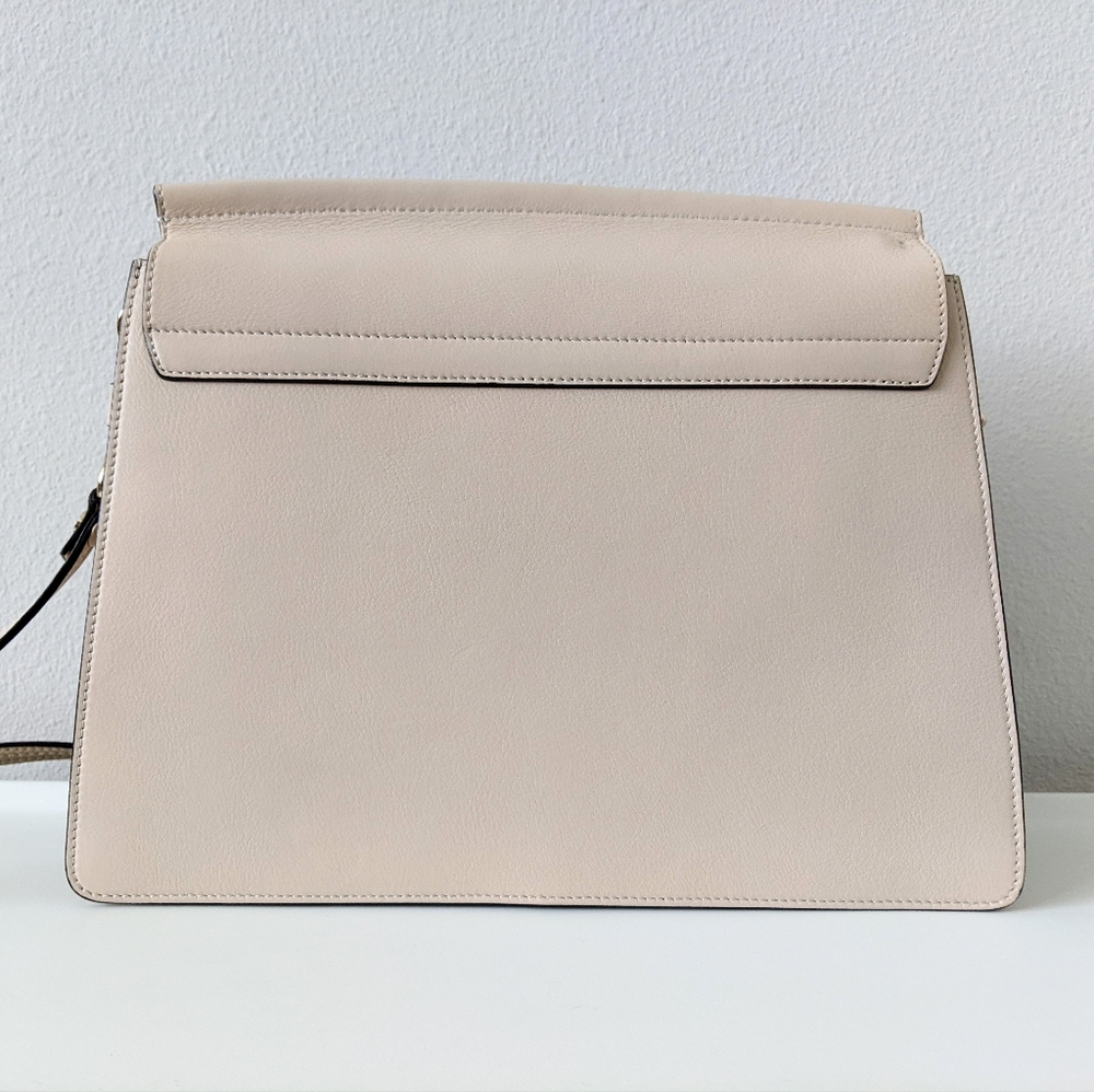 Chloe Calfskin Pineapple Perforated Faye Shoulder Bag - Picture 3 of 11